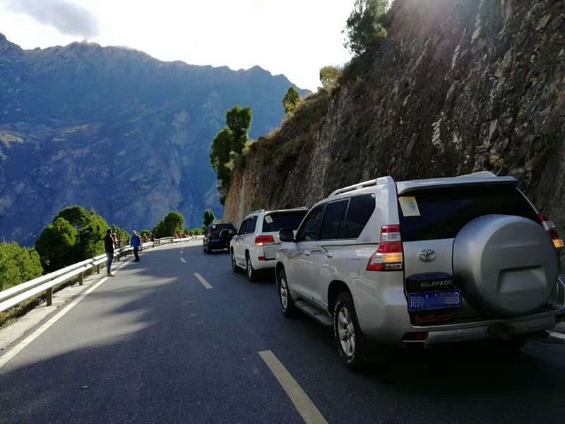 川藏线旅游租车价格