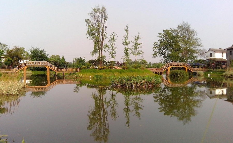 中秋成都租车自驾旅游去香草湖湿地公园